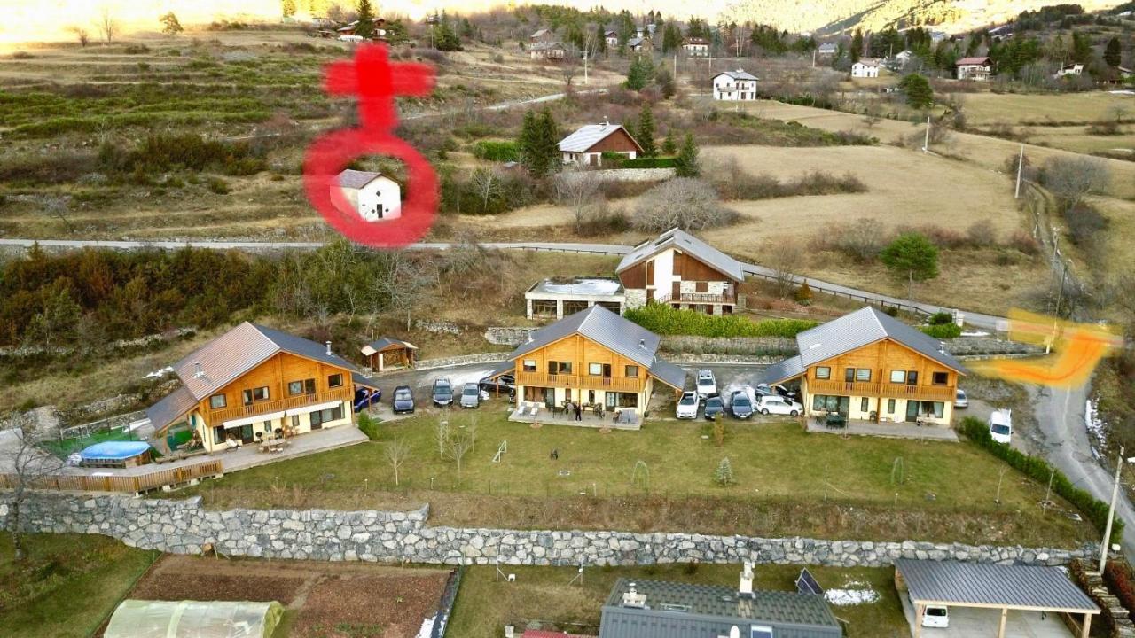 Les Chalets Fleurs De France - Kota Saint-Dalmas Kültér fotó